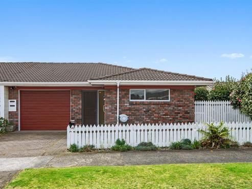 45 Grey Street, Glenholme