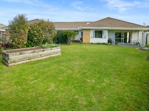 19 Campbell Close, Whangamata
