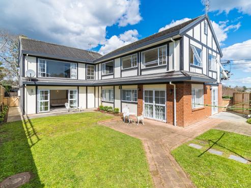 225 Bleakhouse Road, Mellons Bay