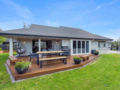 7 Bayswater Court, Huntington
