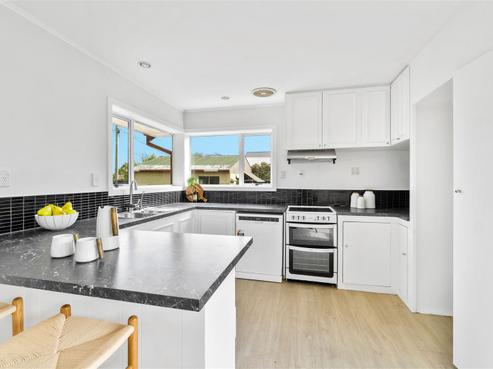 2 Lovelock Street, Dallington
