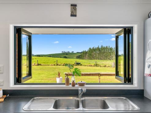64B Ovens Road, Matakohe