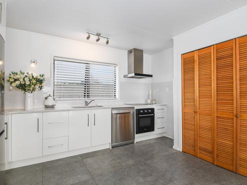 50 Neri Crescent, Westbrook