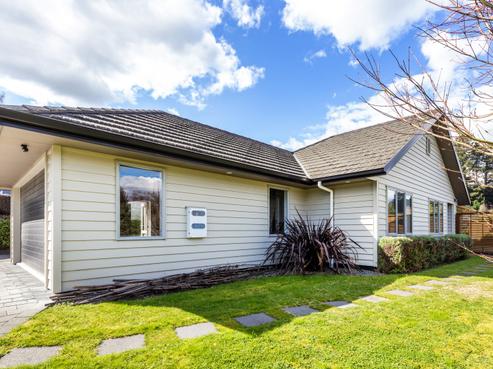 4 Van Asch Lane, Rangatira Park