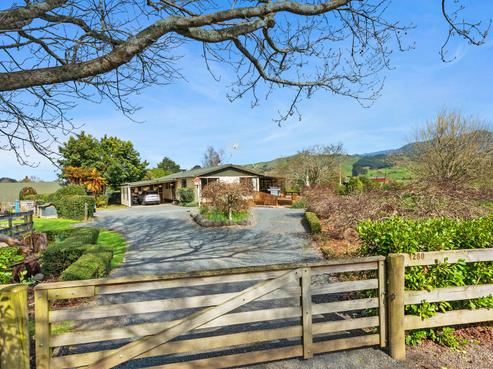 1280 Mcclure Street, Pirongia