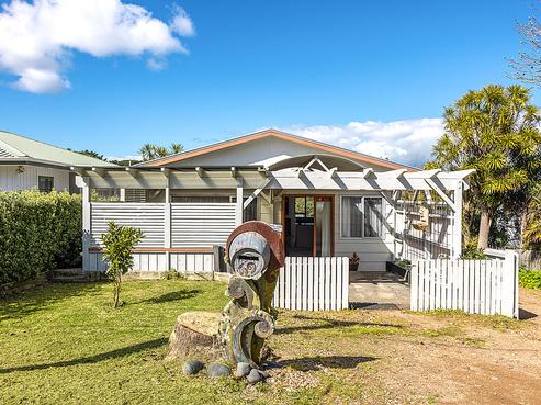 69 Hauraki Road, Oneroa