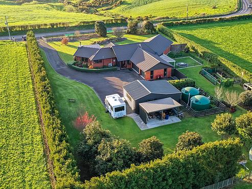 182 Cross Road, Lepperton