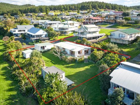 213 Russell Bruce Place, Onemana