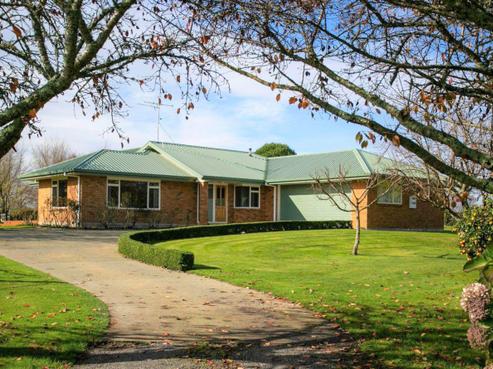 10 Kittow Street, Tirau