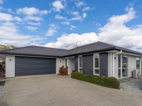9 Carmello Grove, Richmond