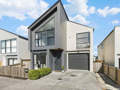 7 Houhora Street, Westgate