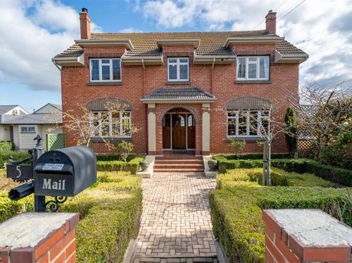 5 Meuse Lane, Andersons Bay