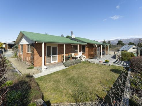 90 Newcastle Street, Clyde