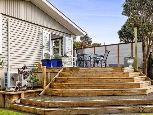37 Clearmont Crescent, Blagdon