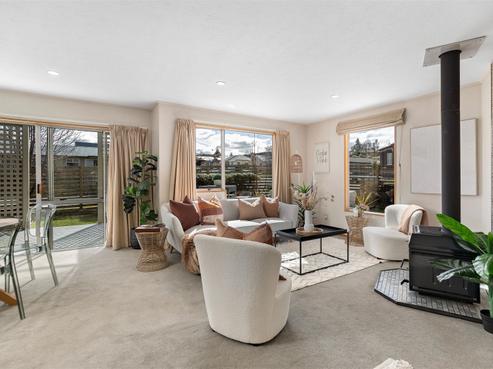 28 Riverside Road, Frankton