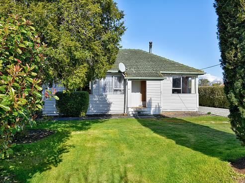 35 Carlyle Street, Mataura