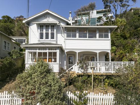 45 Palliser Road, Roseneath