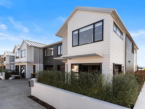 15 Seafarer Crescent, Arkles Bay