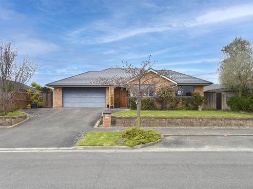 14 Marguerite Place, Aidanfield