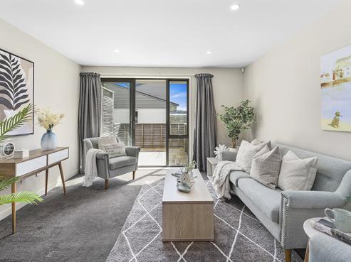 17/31 Princess Terrace, Newtown