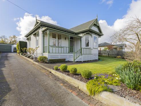 32 Nelson Street, Waipukurau and Surrounds