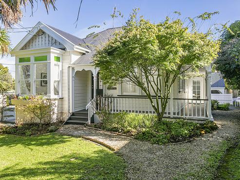 23A Pah Road, Epsom