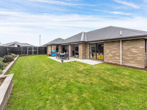 6 Nicolau Avenue, Rolleston