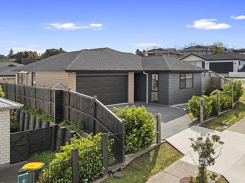 1 Tararua Street, Massey