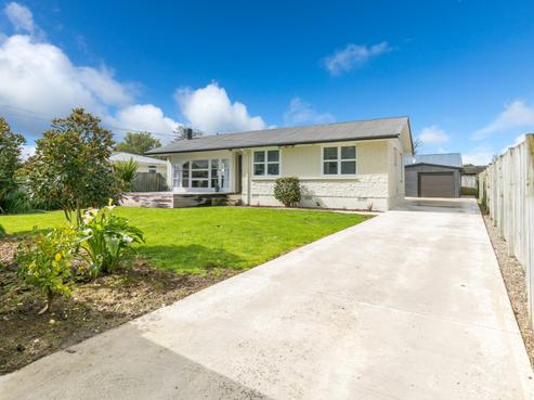 148 Masters Avenue, Silverdale