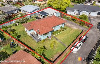 12 Hinerau Street, Henderson