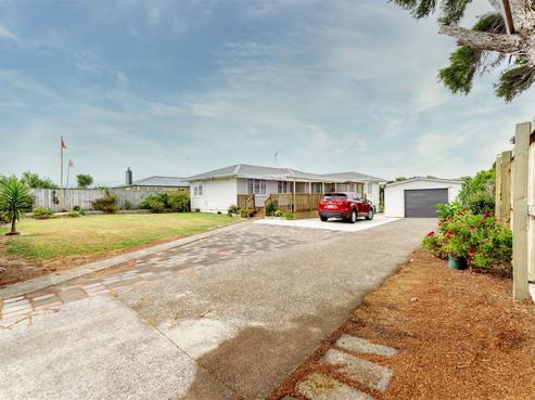 25 Mcannalley Street, Manurewa East