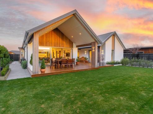 38 Sunline Avenue, Lincoln