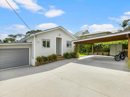 22 Tiri Road, Manly