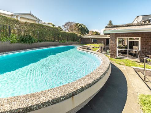 2 Virginia Heights, Otamatea