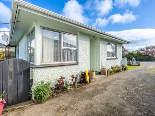 32 York Street, Strathern