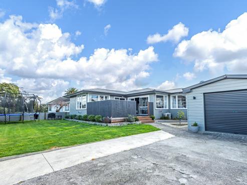 2 Chester Crescent, West End