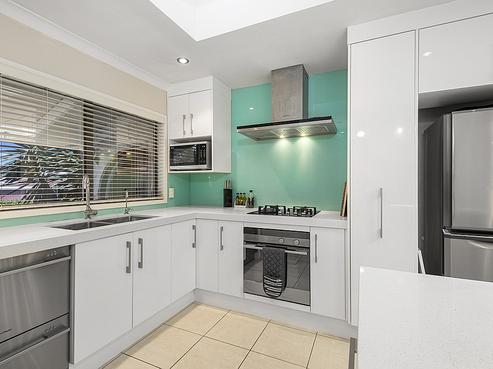 1/17 Balgowan Terrace, Conifer Grove