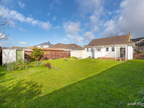 8 Milne Crescent, Taita