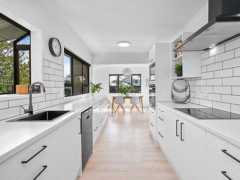 3 Gannet Place, One Tree Point