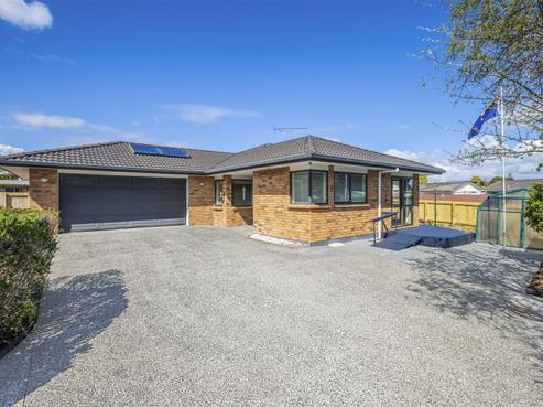 8A Shirley Avenue, Papakura