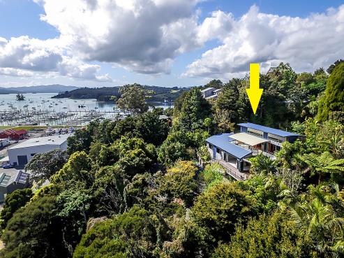 8 Scoresby Street, Opua