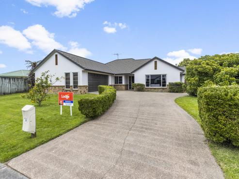 24 Edenpark Drive, Rototuna North