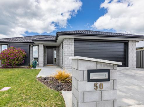 50 Eriksen Road, Te Awa