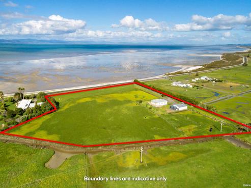 817 East Coast Road, Kaiaua