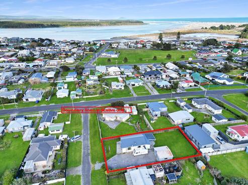2 Huia Street, Foxton Beach
