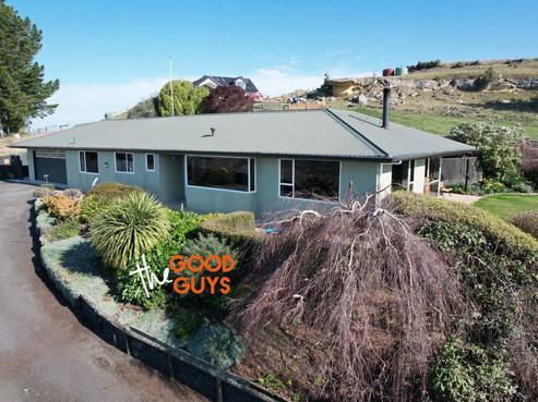 51 Browns Road, Deborah