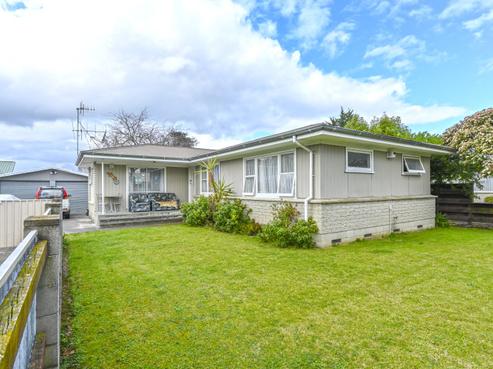140 Flaxmere Avenue, Flaxmere