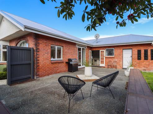 9 Ranfurly Street, West End