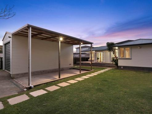 4 Totara Road, Te Atatu Peninsula