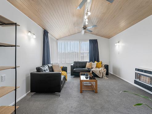 32 Clouston Crescent, Fenton Park